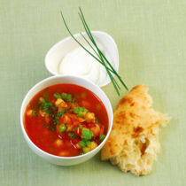 Tomatensuppe mit Kichererbsen Tomatensuppe mit Kichererbsen