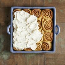 Zimtschnecken mit Chai-Frosting