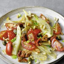 Fenchel mit
Pinienkernen Fenchel mit
Pinienkernen