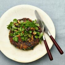 Grünkohl-Rösti mit Feldsalat Grünkohl-Rösti mit Feldsalat