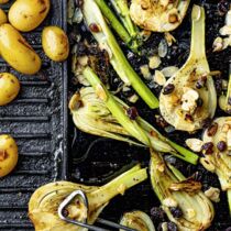 Fenchel mit Rosinen und Agavensirup Fenchel mit Rosinen und Agavensirup