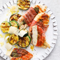 Hähnchen-Saltimbocca mit Zucchini