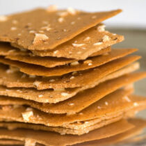 Knusperzarte Haselnussblätter Knusperzarte Haselnussblätter