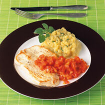 Putenschnitzel mit Auberginenpüree