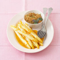 Orangenspargel mit Kräutercouscous Orangenspargel mit Kräutercouscous