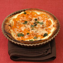 Süßkartoffeltarte mit Ziegenkäse