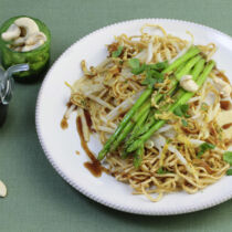 Mie-Nudelsalat mit Spargel Mie-Nudelsalat mit Spargel