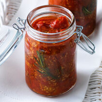 Rosmarin-Ofentomaten