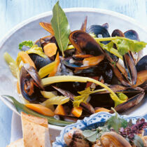 Miesmuscheln in Weißweinsud Miesmuscheln in Weißweinsud