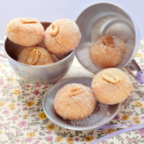 Zarte Erdnussseufzer Zarte Erdnussseufzer