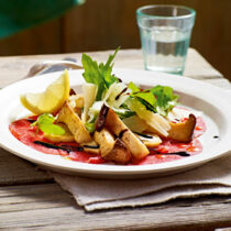 Rindercarpaccio mit Kräuterseitlingen
