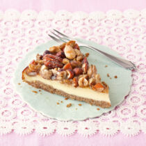 Käsekuchen mit Nüssen Käsekuchen mit Nüssen