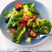 Spinatsalat mit Avocado