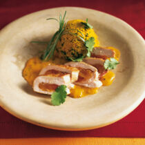 Aprikosenhähnchen mit Pistazien-Couscous Aprikosenhähnchen mit Pistazien-Couscous