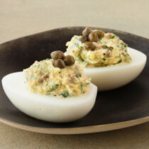 Sardellen-Kapern-Eier Sardellen-Kapern-Eier