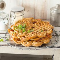 Tomate-Mozzarella-Waffeln