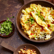 Gebratener Reis mit Lauch und Chinakohl Gebratener Reis mit Lauch und Chinakohl