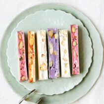 Bunter französischer Nougat