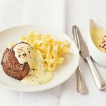 Filetsteak mit Béarnaise Filetsteak mit Béarnaise