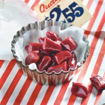 Kirschbonbons mit Tonkabohne Kirschbonbons mit Tonkabohne