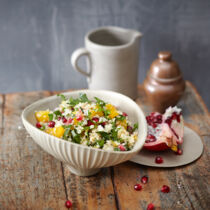 Couscous-Salat mit Granatapfel Couscous-Salat mit Granatapfel