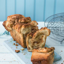 Apfel-Marzipan-Zupfbrot Apfel-Marzipan-Zupfbrot