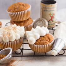 Kürbis-Cupcakes mit Ahornsirup Kürbis-Cupcakes mit Ahornsirup