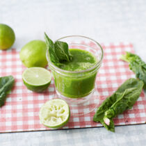 Spinat-Mango-Smoothie Spinat-Mango-Smoothie