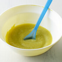 Kartoffel-Gurken-Brei mit Pute Kartoffel-Gurken-Brei mit Pute