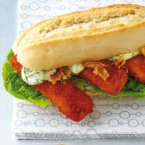 Fischstäbchen-Hotdog