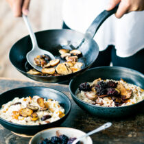 Pilzrisotto mit Chili-Brombeeren