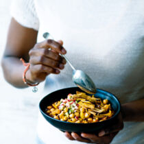 Kichererbsen-Dal mit Tortilla-Chips Kichererbsen-Dal mit Tortilla-Chips