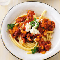 Makkaroni mit Gemüseragout Makkaroni mit Gemüseragout