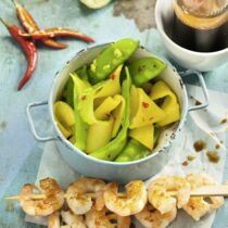 Garnelenspieße mit Mangosalat Garnelenspieße mit Mangosalat