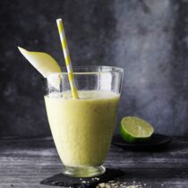 Inka Drink mit Birnen, Maca, Hanf und Kurkuma Inka Drink mit Birnen, Maca, Hanf und Kurkuma