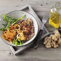 Gemüsenudel-Chow-Mein Gemüsenudel-Chow-Mein