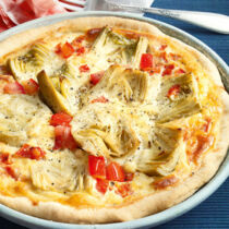 Artischockenkuchen mit Tomatenguss