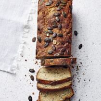 Eiweißbrot mit Dinkel und Soja