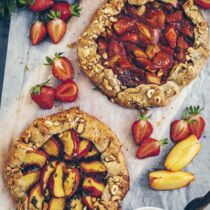 Galette mit Sommerfrüchten Galette mit Sommerfrüchten