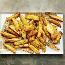 Knusprige Kartoffelspalten
