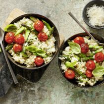 Spargelrisotto mit Tomaten