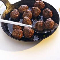Gewürzte Hackfleischbällchen