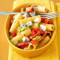 Pasta mit Paprikarahm und Gorgonzola Pasta mit Paprikarahm und Gorgonzola