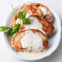 Kleine Steaks mit Gorgonzolasauce