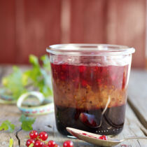 Dreifarbige Johannisbeerkonfitüre