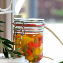 Geröstete Paprikaschoten in Öl