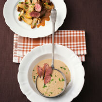 Maronensuppe mit Ente Maronensuppe mit Ente