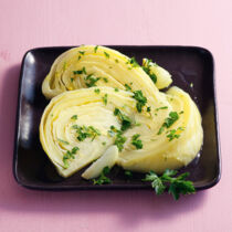 Geschmorte Weißkohlspalten Geschmorte Weißkohlspalten