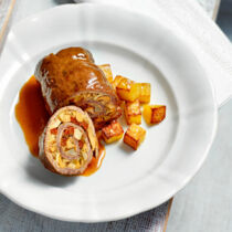 Rinderrouladen mit Schinken und Pilzen