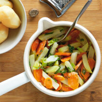 Zartes Gemüse und Pellkartoffeln Zartes Gemüse und Pellkartoffeln